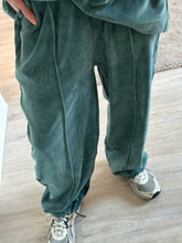 Afbeelding in Gallery-weergave laden, CLEO PANTS - Dusty petrol
