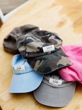 Afbeelding in Gallery-weergave laden, LOD CAP - Dusty blue
