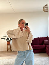 Afbeelding in Gallery-weergave laden, JAZZ SWEATER - Champagne
