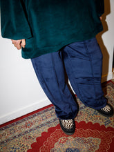 Afbeelding in Gallery-weergave laden, CLEO PANTS - Dark blue
