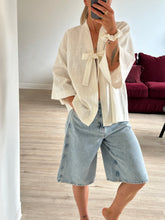 Afbeelding in Gallery-weergave laden, BOWIE ROBE - Ecru
