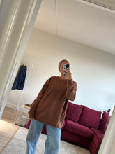 Afbeelding in Gallery-weergave laden, RUBY LONGSLEEVE - Cinnamon

